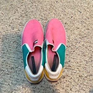 tommy Hilfiger canvas shoes